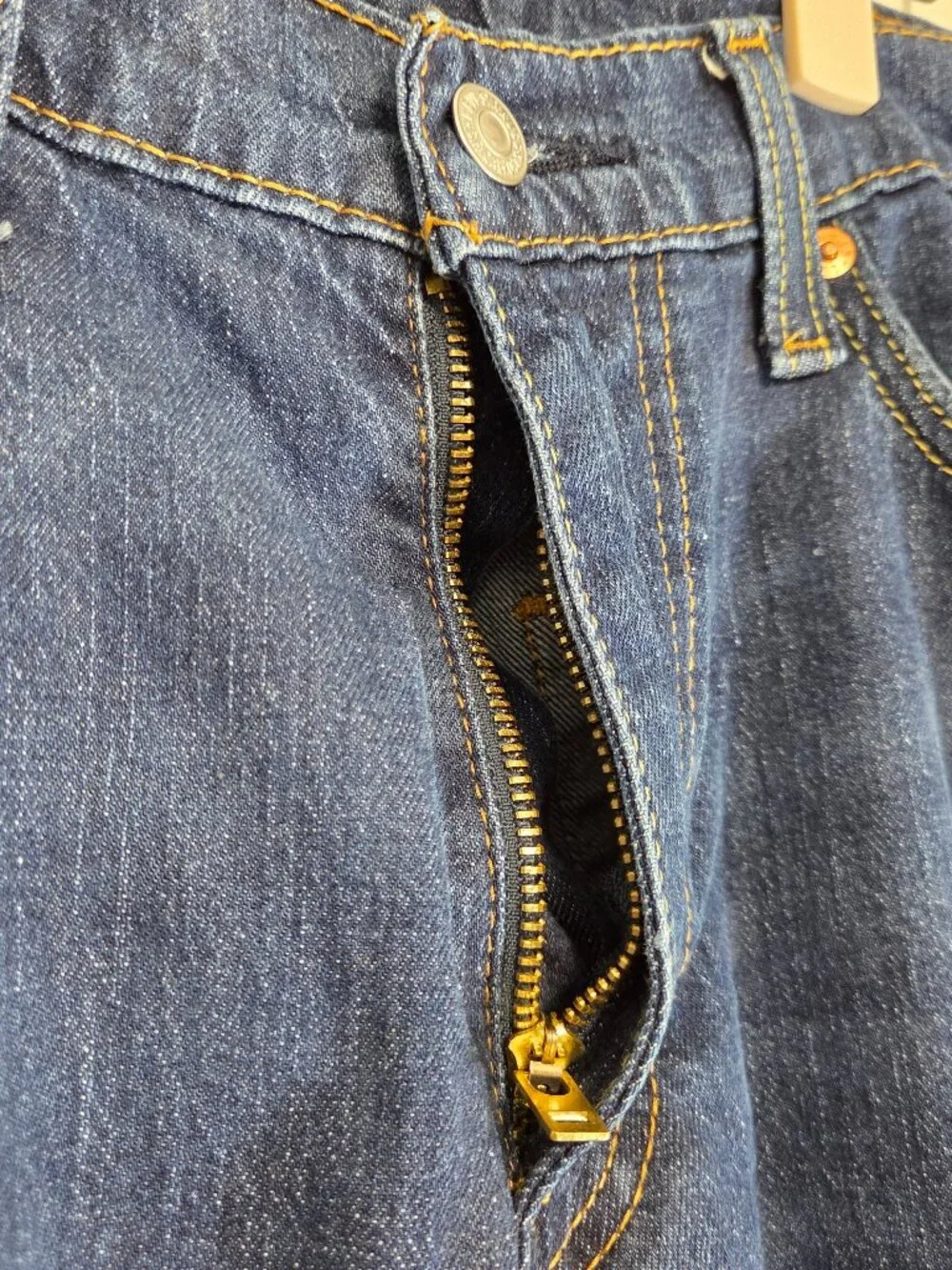 Levis clean taper seat